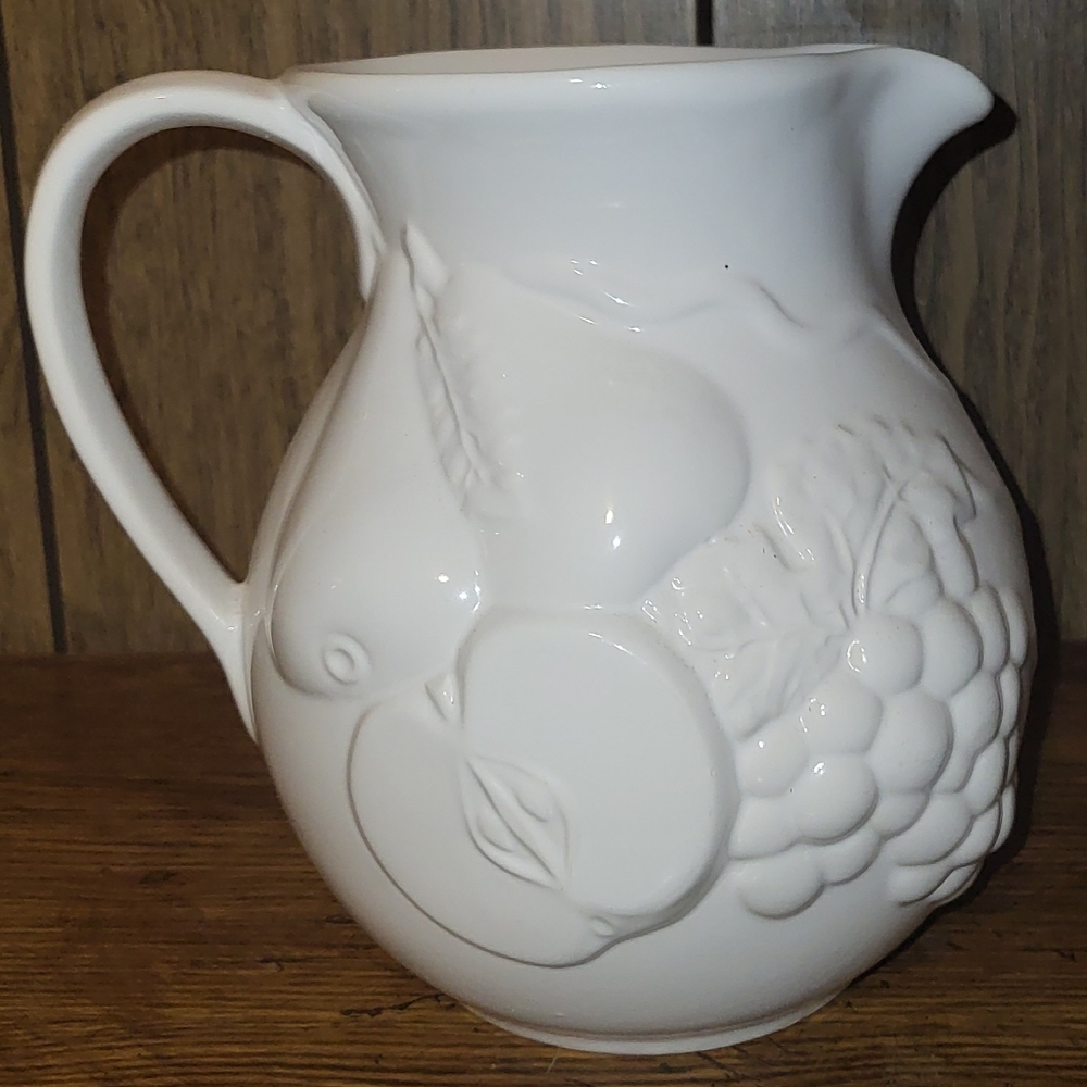 Vintage set of soup tureen and pitcher